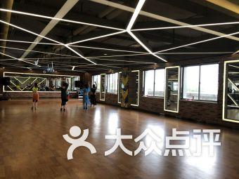 游泳等娱乐市场,游泳娱乐市场新趋势解析