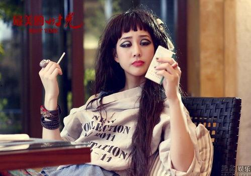 最美的时光女主角张钧甯个人资料,最美时光里的优雅女神，才华与美貌并存的璀璨人生