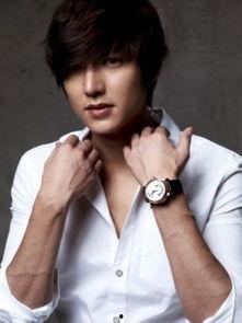 李明浩资料,从平凡走向卓越的奋斗历程