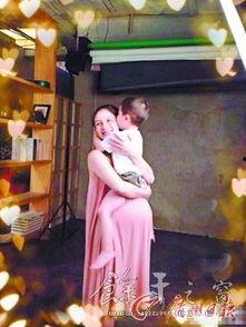 胡可怀孕大肚照片,幸福满满迎接新生命