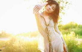 苏紫紫个人资料,才华横溢的年轻艺术家，揭秘她的成长之路