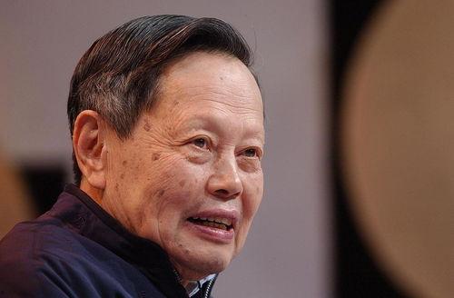 杨振宁的个人资料,诺贝尔物理学奖得主，量子力学奠基人之一